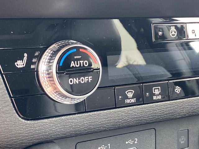 2026 Mitsubishi Outlander PHEV SE