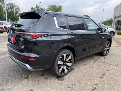 2026 Mitsubishi Outlander PHEV SE