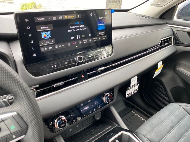 2026 Mitsubishi Outlander PHEV SE