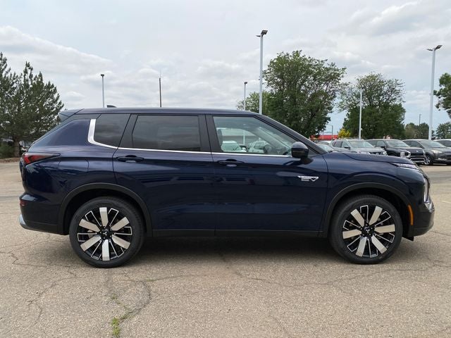 2026 Mitsubishi Outlander PHEV SE