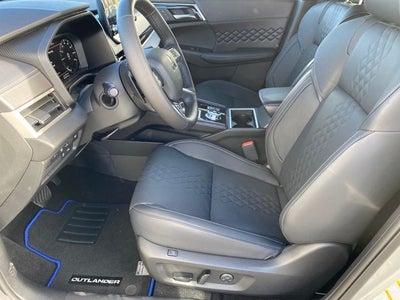 2025 Mitsubishi Outlander PHEV SEL Black Edition