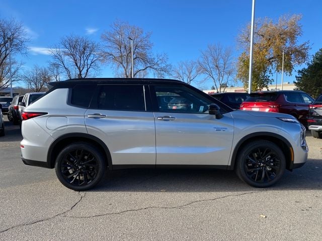 2025 Mitsubishi Outlander PHEV SEL Black Edition