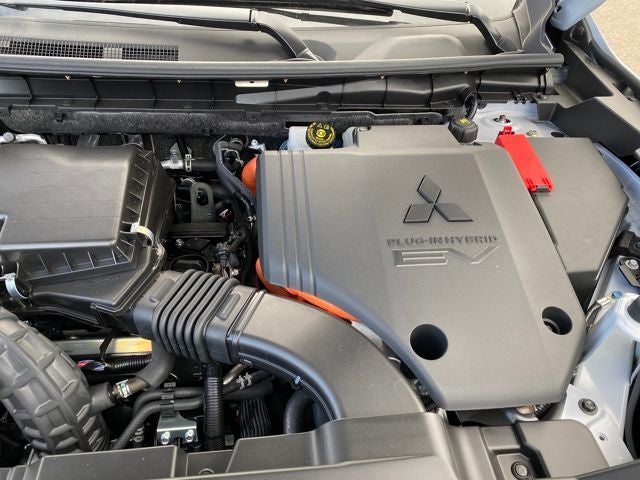 2025 Mitsubishi Outlander PHEV SEL