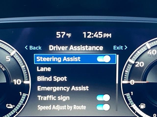 2025 Mitsubishi Outlander PHEV SEL