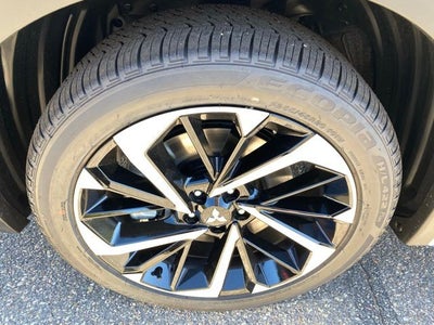 2025 Mitsubishi Outlander PHEV SEL