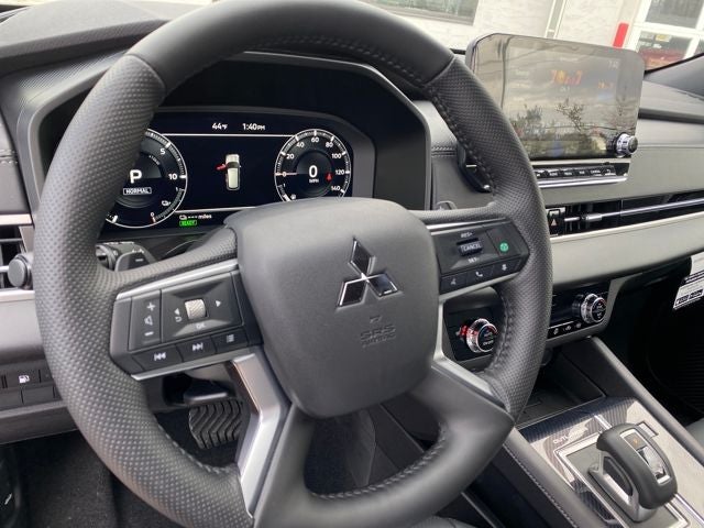 2025 Mitsubishi Outlander PHEV SEL Black Edition