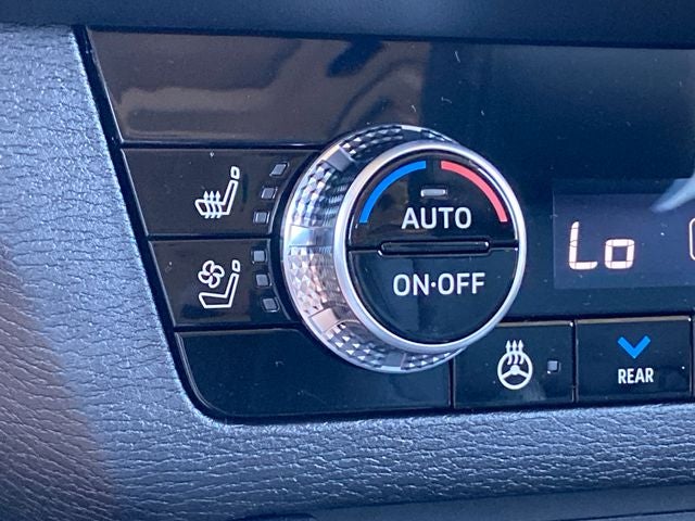 2026 Mitsubishi Outlander PHEV SEL