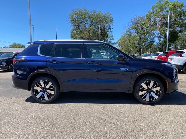 2026 Mitsubishi Outlander PHEV SEL