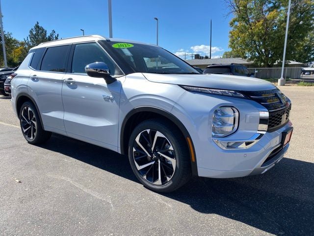 2025 Mitsubishi Outlander PHEV SEL