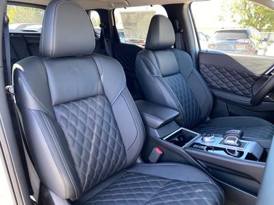 2025 Mitsubishi Outlander PHEV SEL