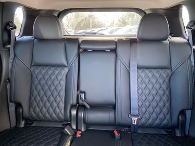 2025 Mitsubishi Outlander PHEV SEL