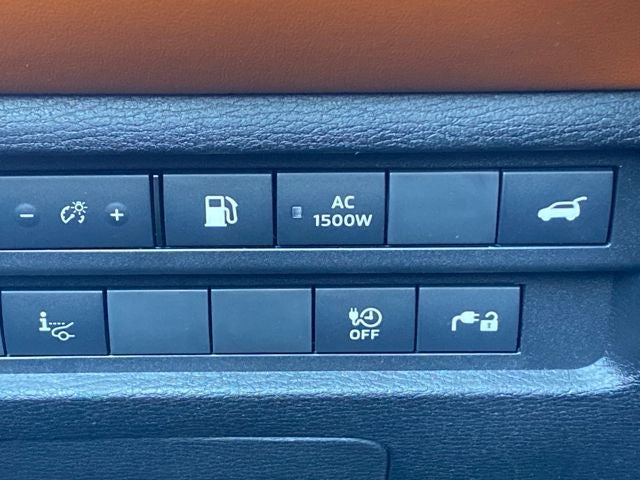 2025 Mitsubishi Outlander PHEV SEL