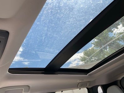 2025 Mitsubishi Outlander PHEV Platinum Edition