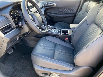 2025 Mitsubishi Outlander PHEV SEL Black Edition