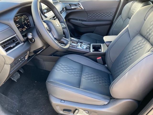 2025 Mitsubishi Outlander PHEV SEL Black Edition