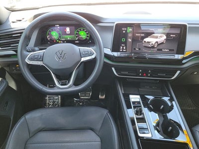 2024 Volkswagen Atlas Cross Sport 2.0T SEL R-Line