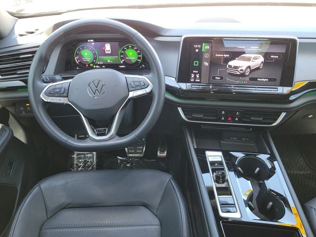 2024 Volkswagen Atlas Cross Sport 2.0T SEL R-Line