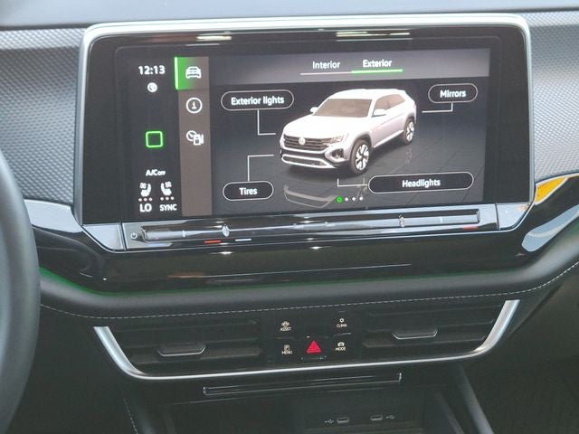 2024 Volkswagen Atlas Cross Sport 2.0T SEL R-Line