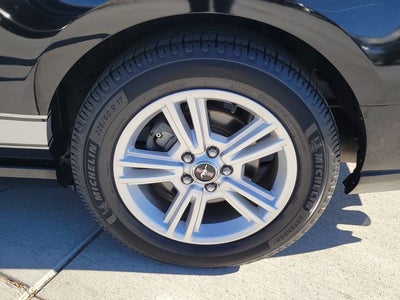 2014 Ford Mustang V6