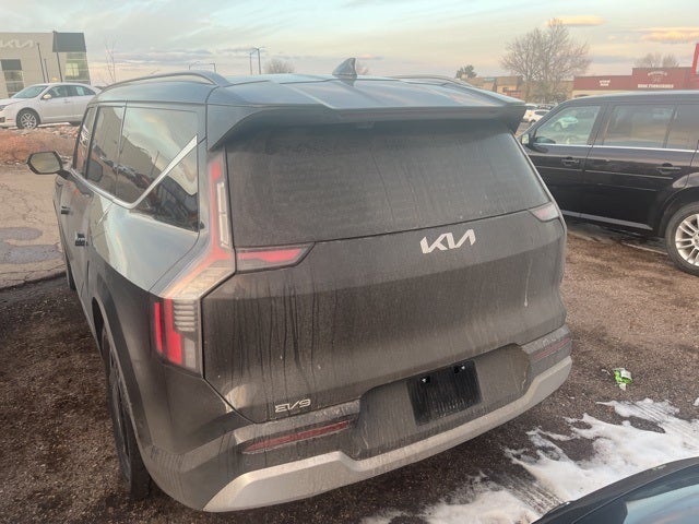 2024 Kia EV9 Land