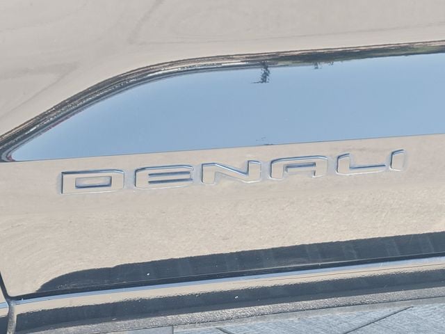 2024 GMC Canyon Denali