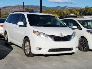 2013 Toyota Sienna XLE 7 Passenger