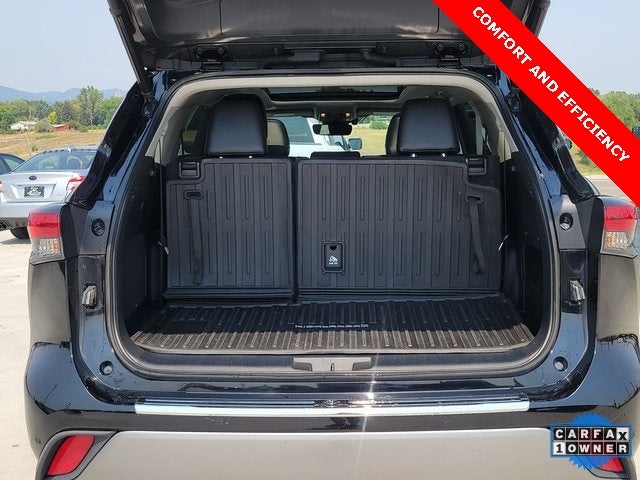 2022 Toyota Highlander Platinum