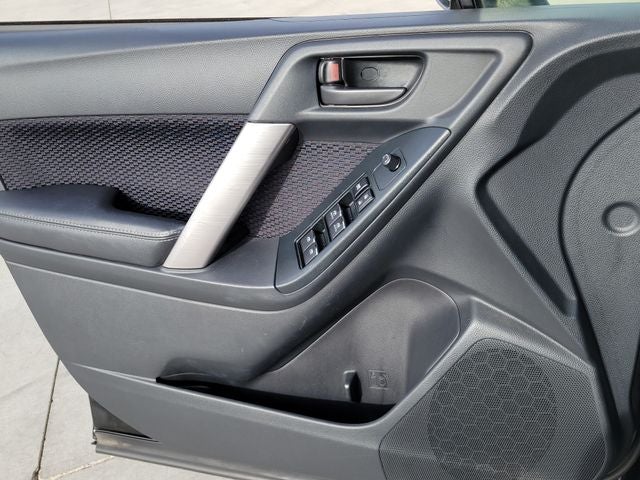 2017 Subaru Forester 2.5i