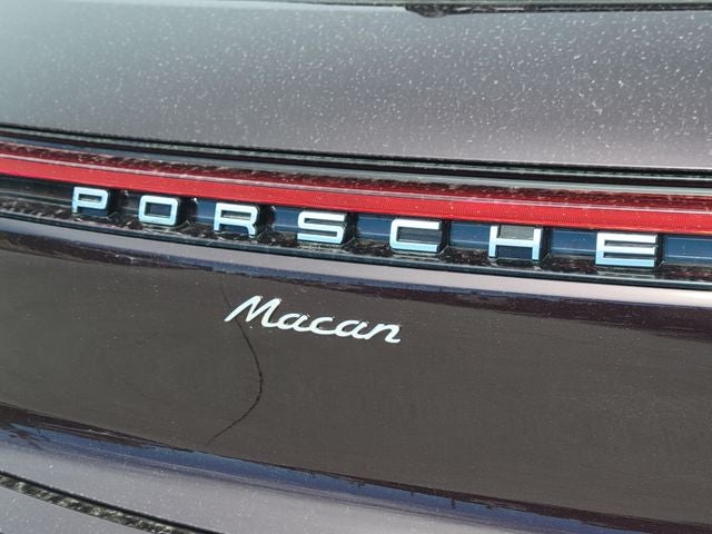 2024 Porsche Macan Base